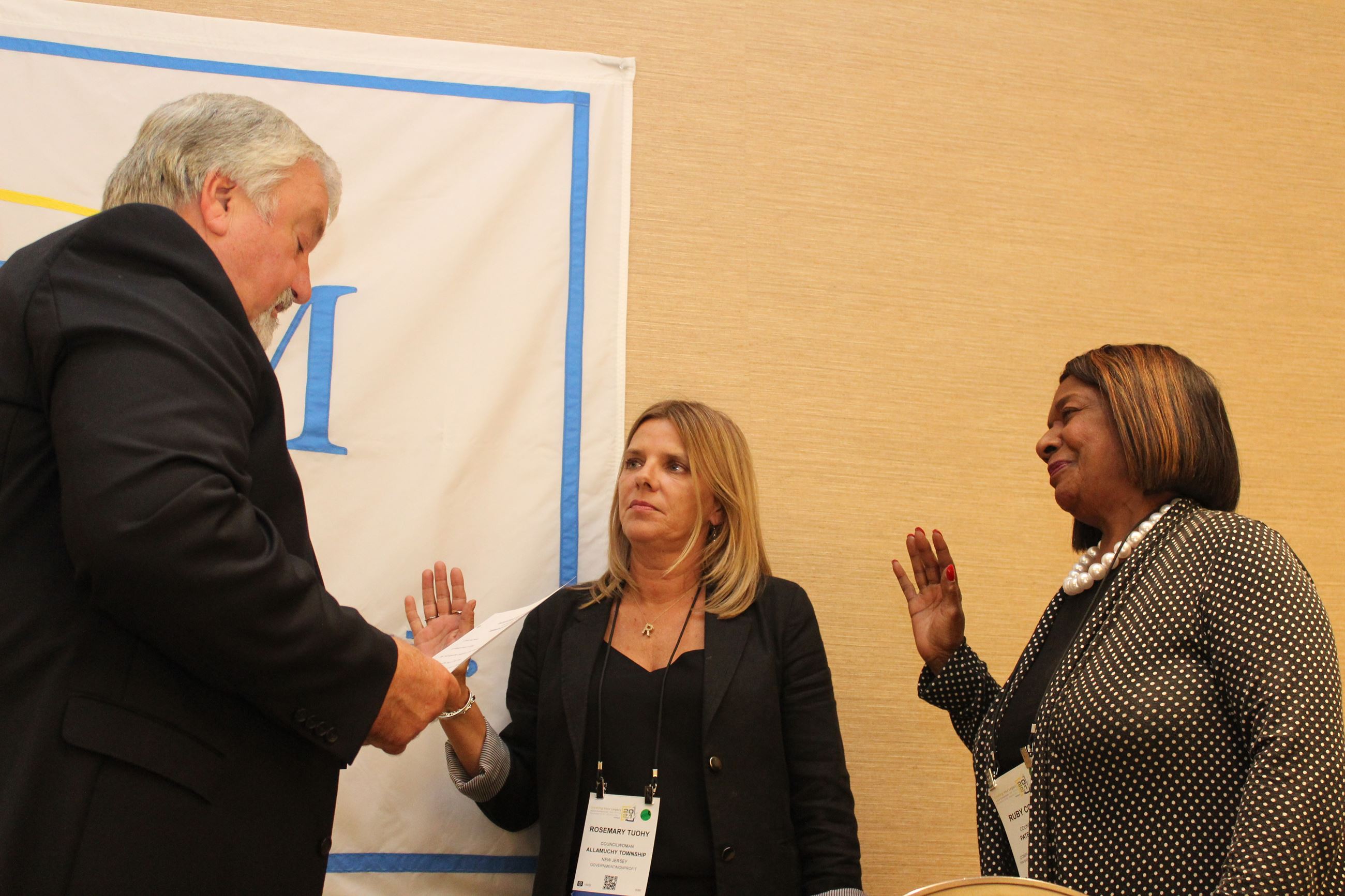 111821 New NJLM Pres Pikolycky swears in Executive Board Members Tuohy and Cotton